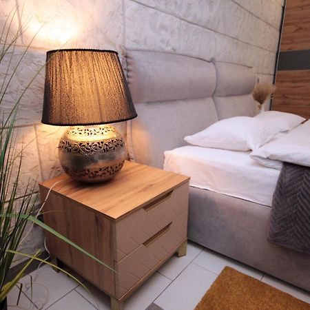 Inn Home Apartments In Kiev Center Экстерьер фото