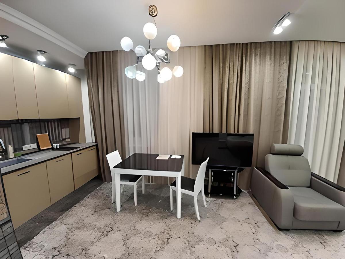Inn Home Apartments In Kiev Center Экстерьер фото