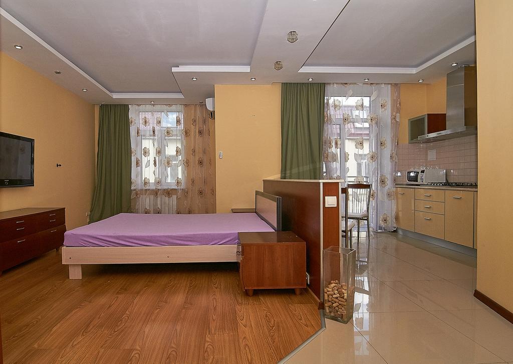 Inn Home Apartments In Kiev Center Экстерьер фото